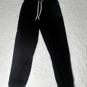 Vuori Women’s Granite Performance Joggers Black  - Drawstring/polyester.